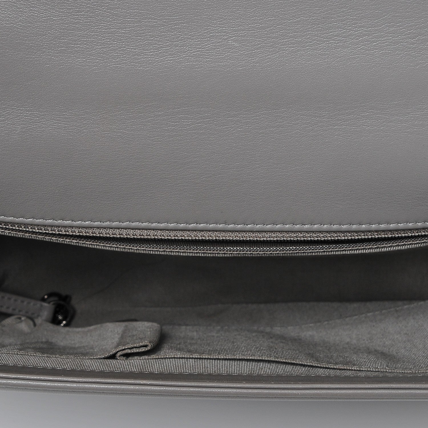 Chanel Calfskin Ombre Quilted Large Boy Flap Grey Beige 5 of 7
