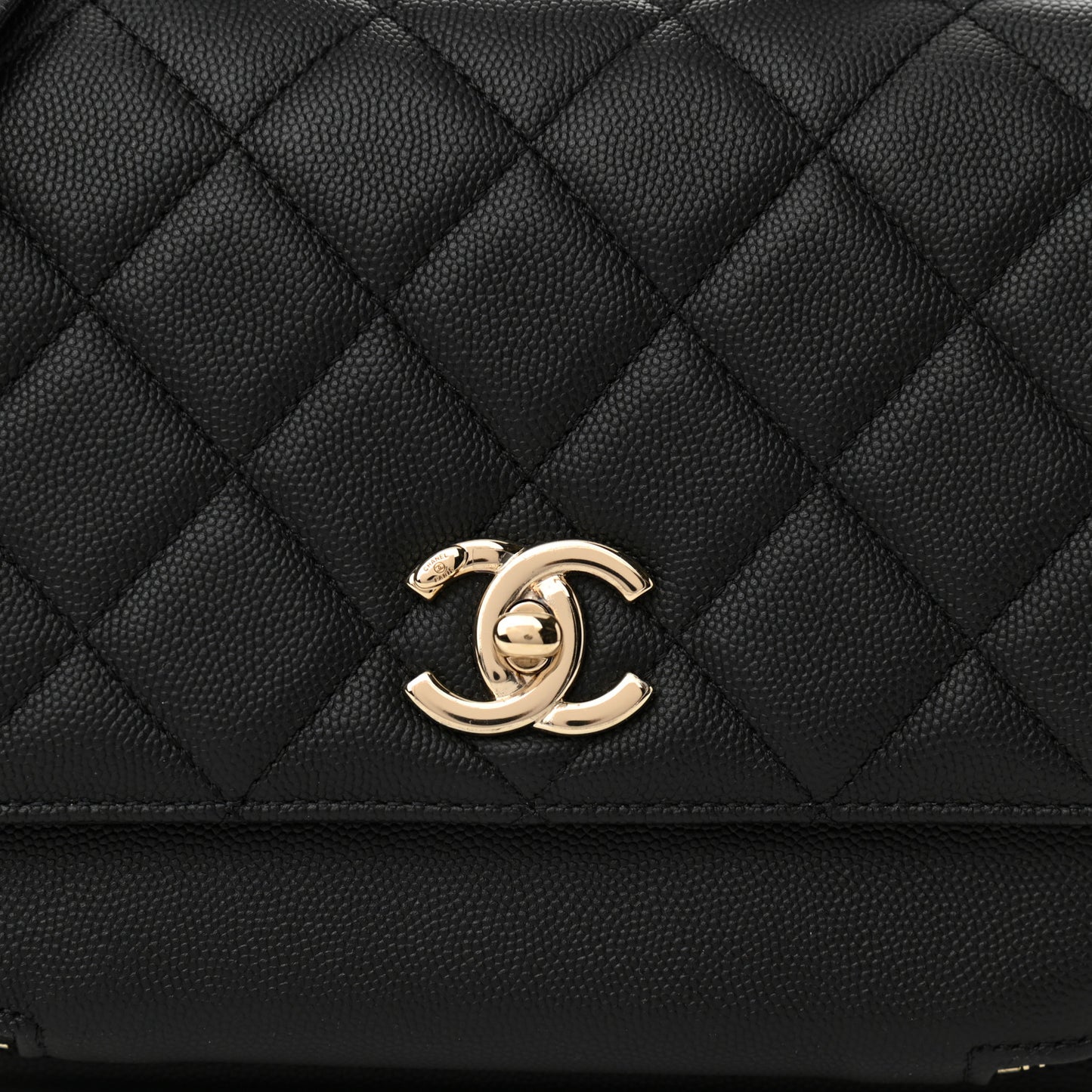 Caviar Quilted Medium Business Affinity Flap Black