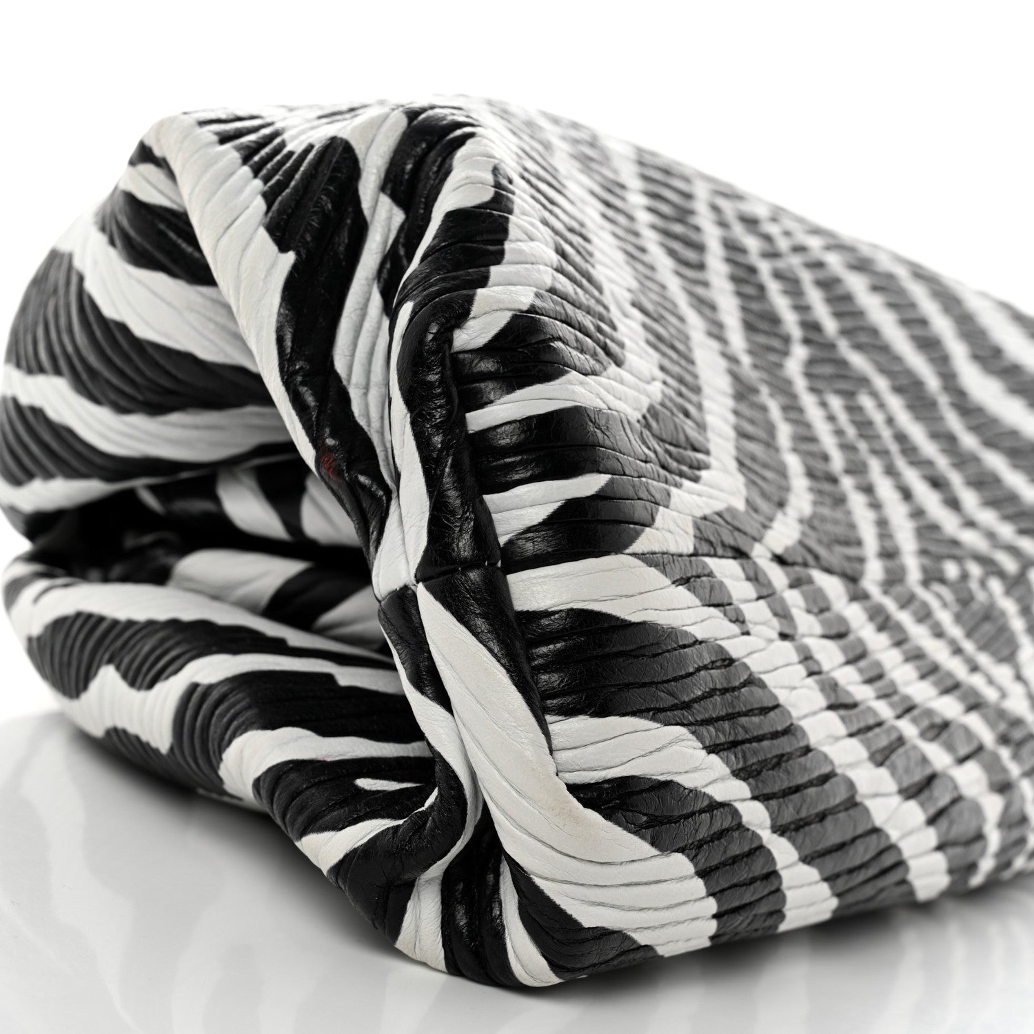 Bottega Veneta Nappa Zebra Print The Pouch Oversized Clutch White Black 7 of 9