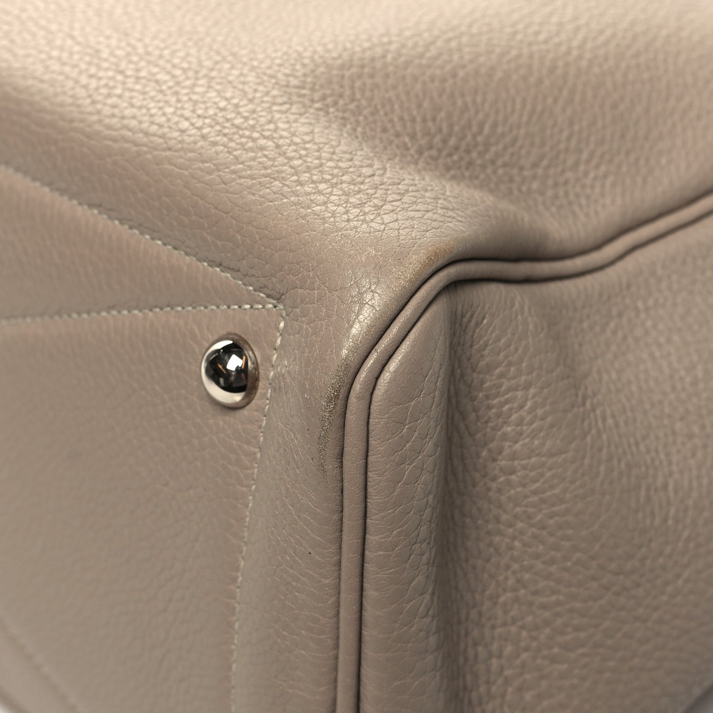 Taurillon Clemence Victoria II 35 Gris Tourterelle