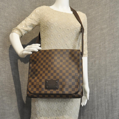 Louis Vuitton Damier Ebene Brooklyn MM 2 of 8