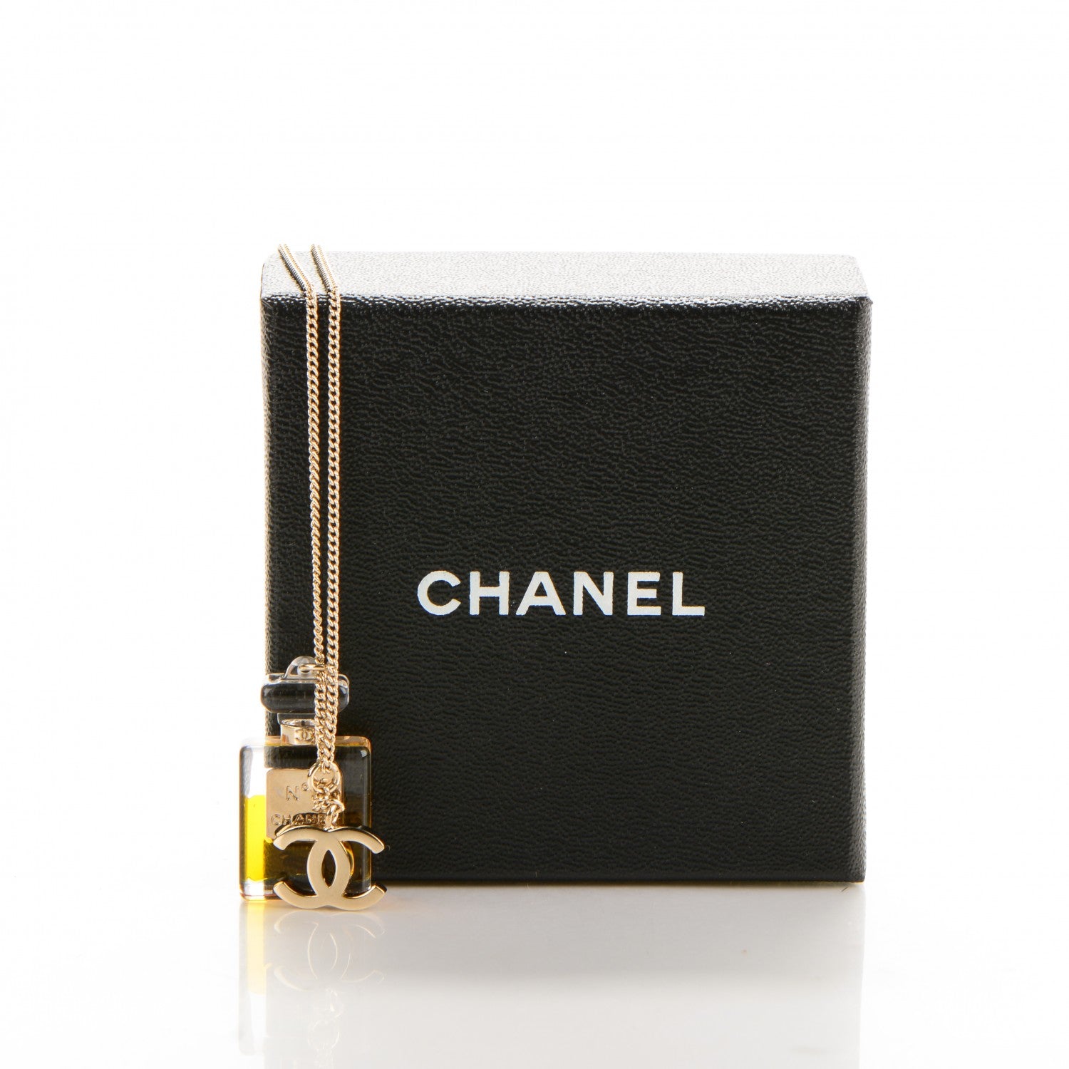 Chanel N°5 Perfume Bottle CC Necklace Gold 5 of 5