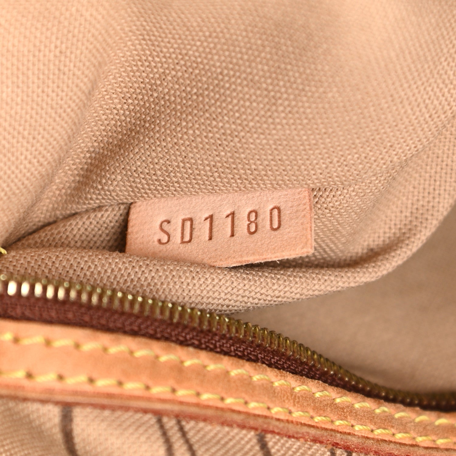 Louis Vuitton Monogram Delightful MM 7 of 16