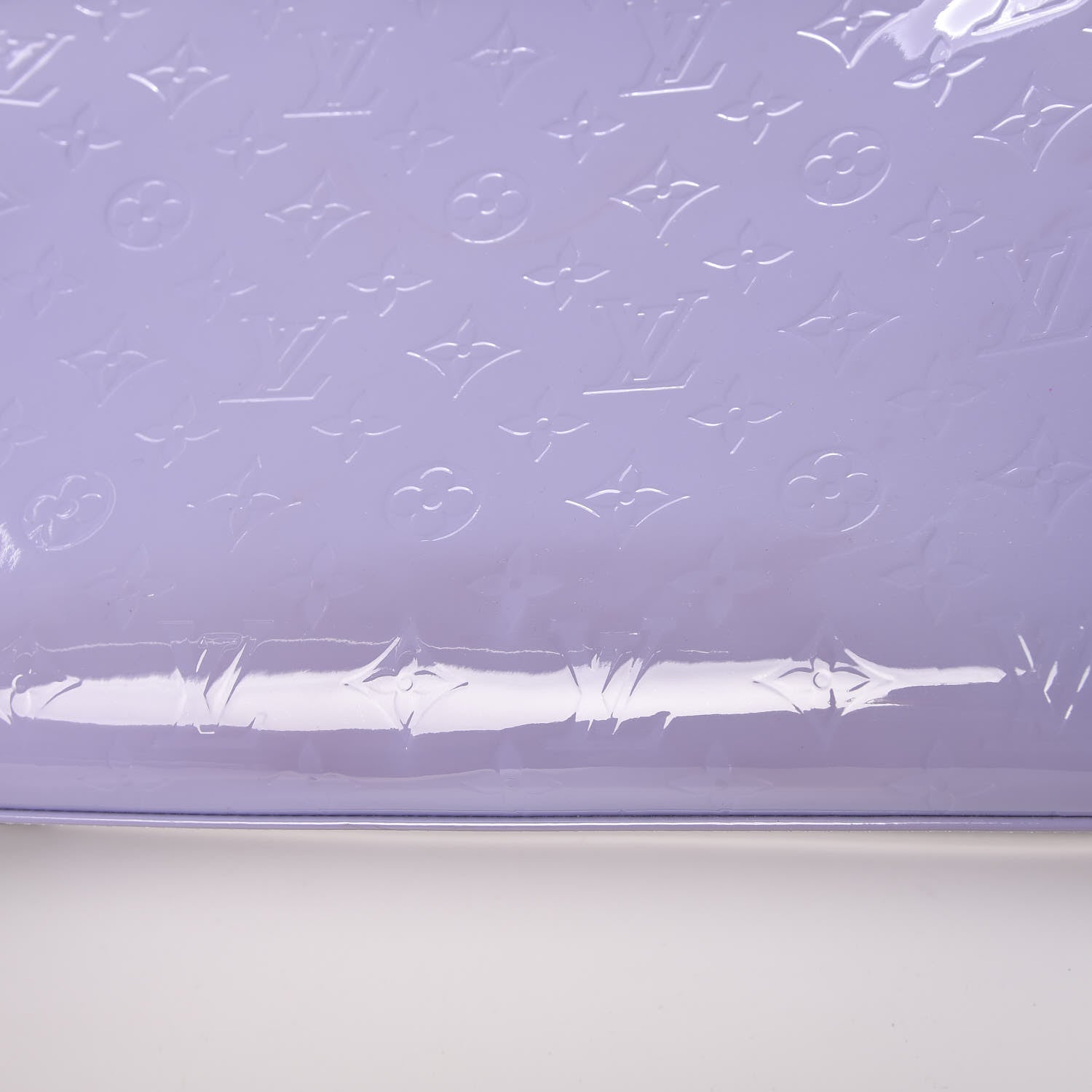 Louis Vuitton Vernis Brea MM Lilac 9 of 9
