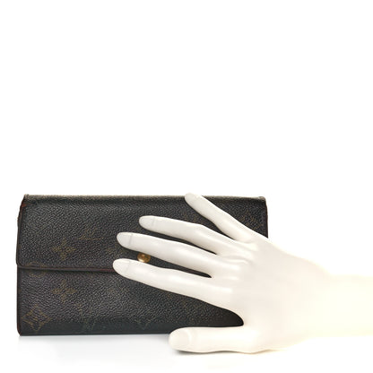 Louis Vuitton Monogram Sarah Wallet 2 of 15