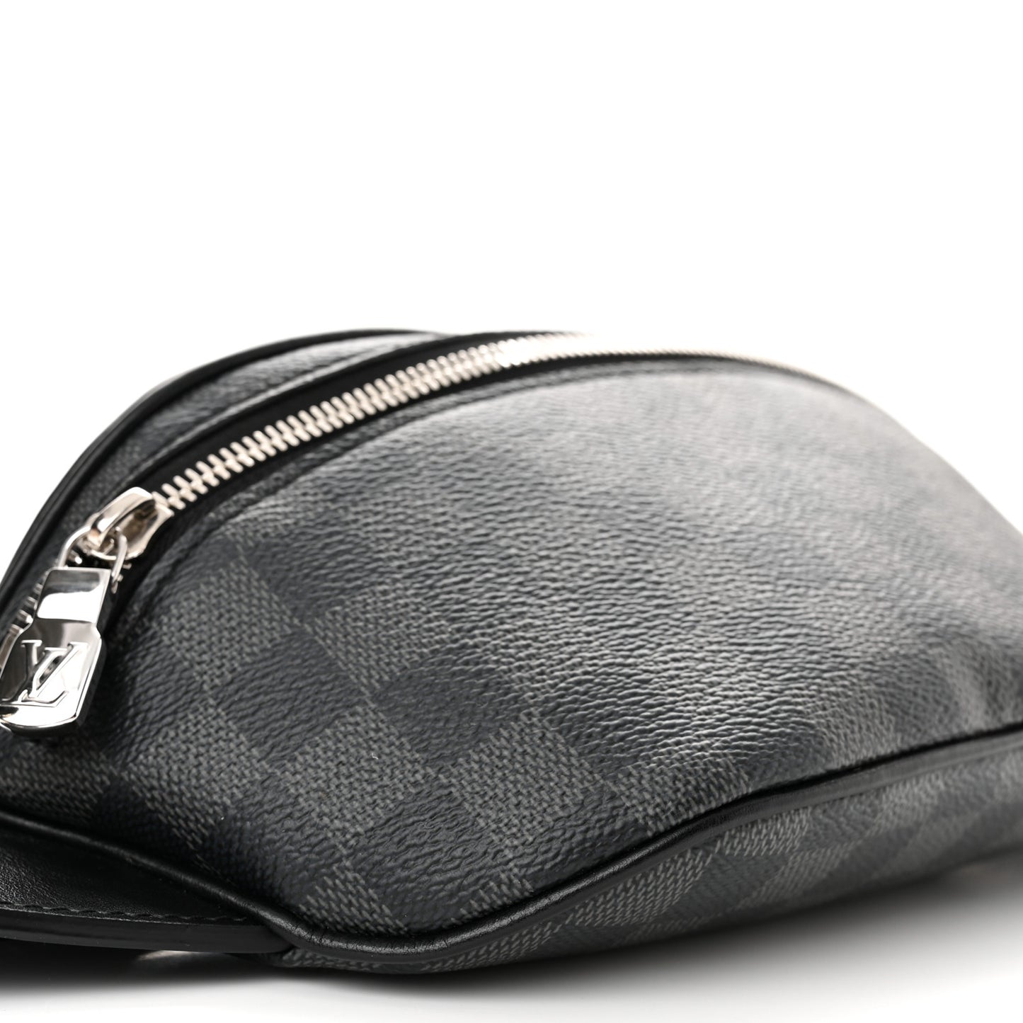 Damier Graphite Campus Bumbag Black