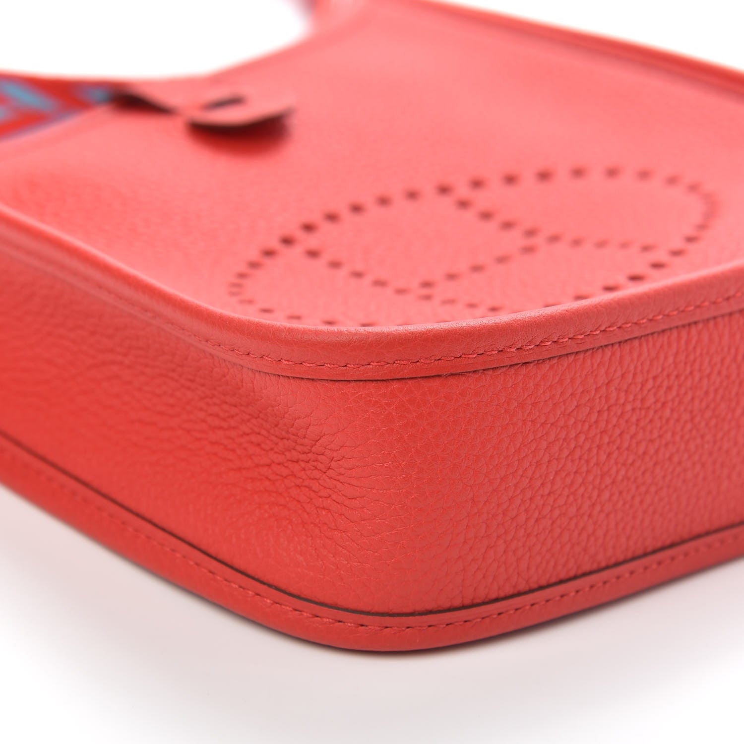 Hermes Taurillon Clemence Evelyne TPM Rouge De Coeur Bleu Du Nord 8 of 10