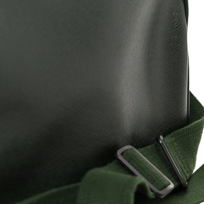 Louis Vuitton Taiga Reporter Messenger Epicea 13 of 13