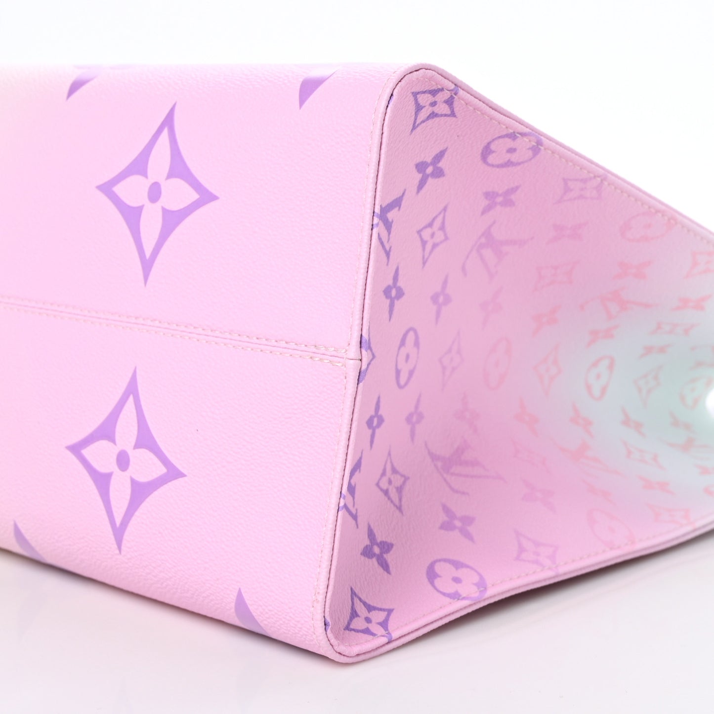 Monogram Giant Spring In The City Onthego GM Sunrise Pastel
