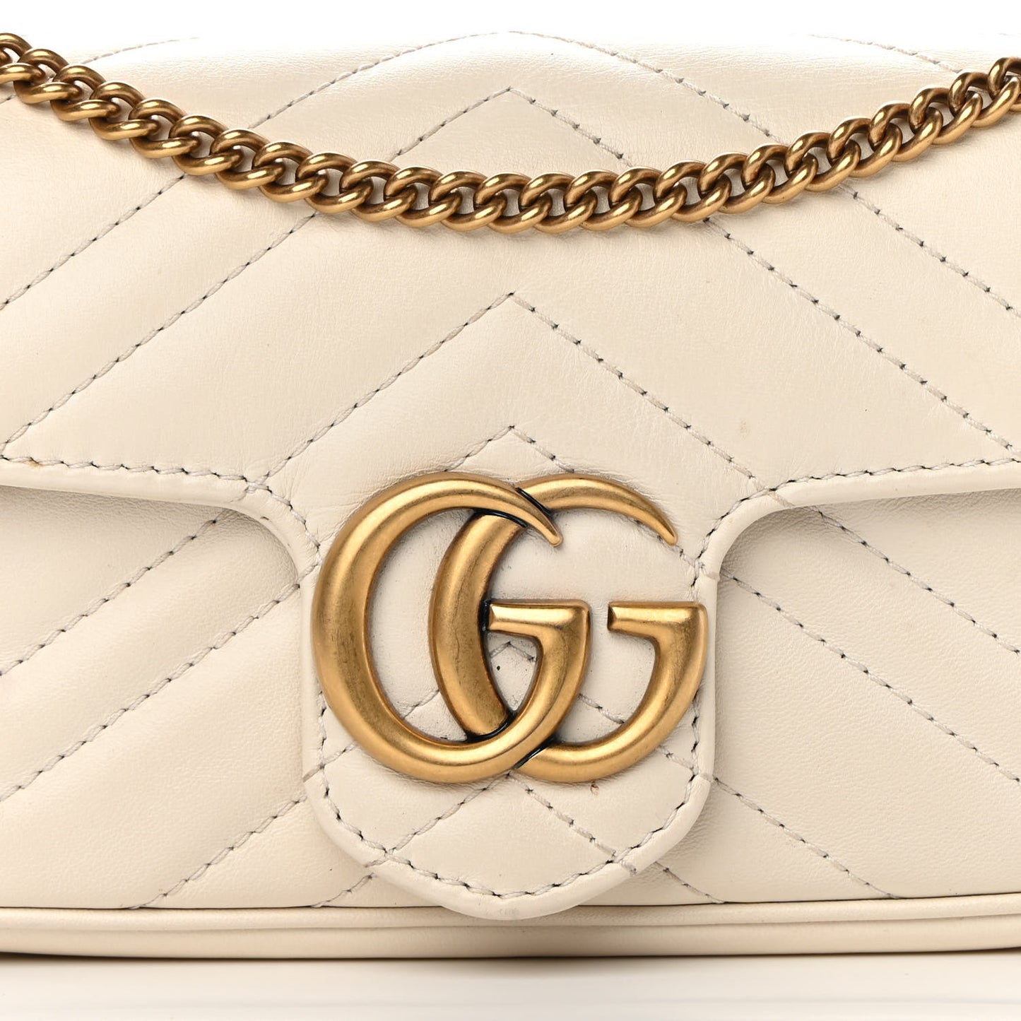 Calfskin Matelasse Super Mini GG Marmont Shoulder Bag White