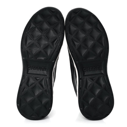 Chanel Velvet Calfskin Mixed Fibers CC Sneakers 38 Black 5 of 9