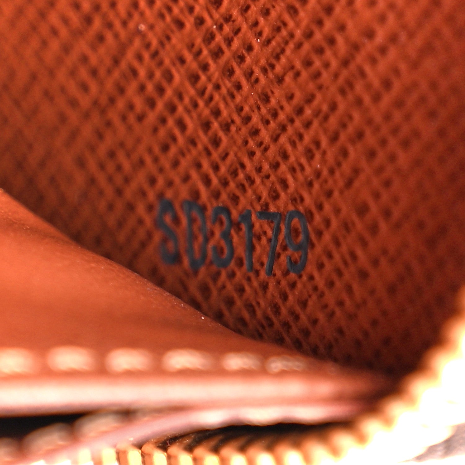 Louis Vuitton Monogram Zippy Wallet 7 of 11