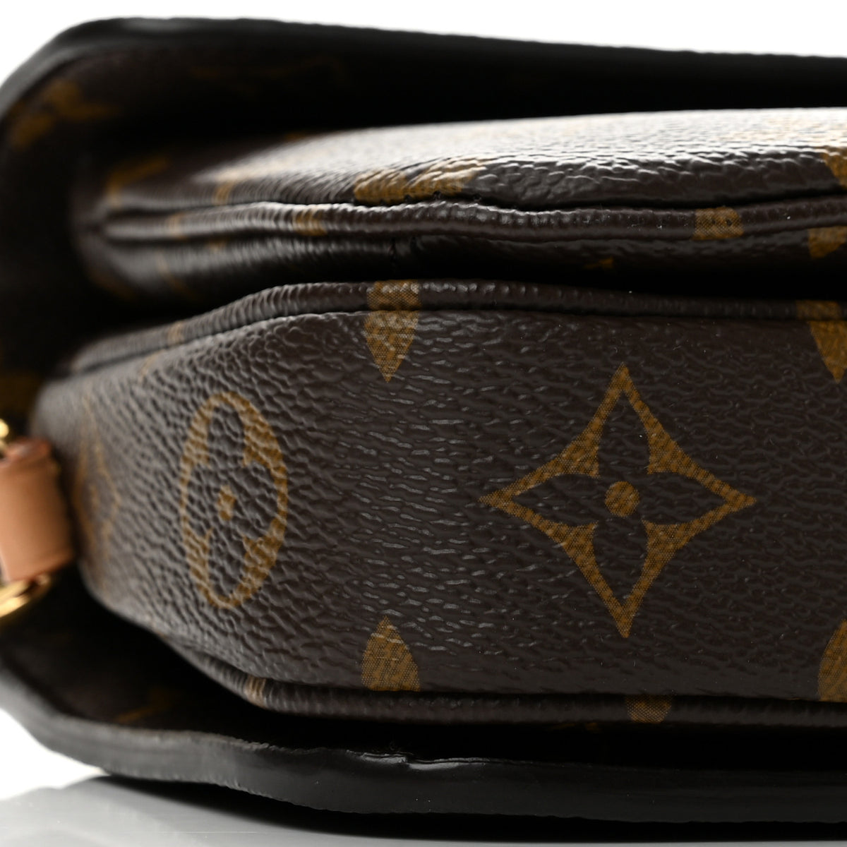 Monogram Pochette Metis East West