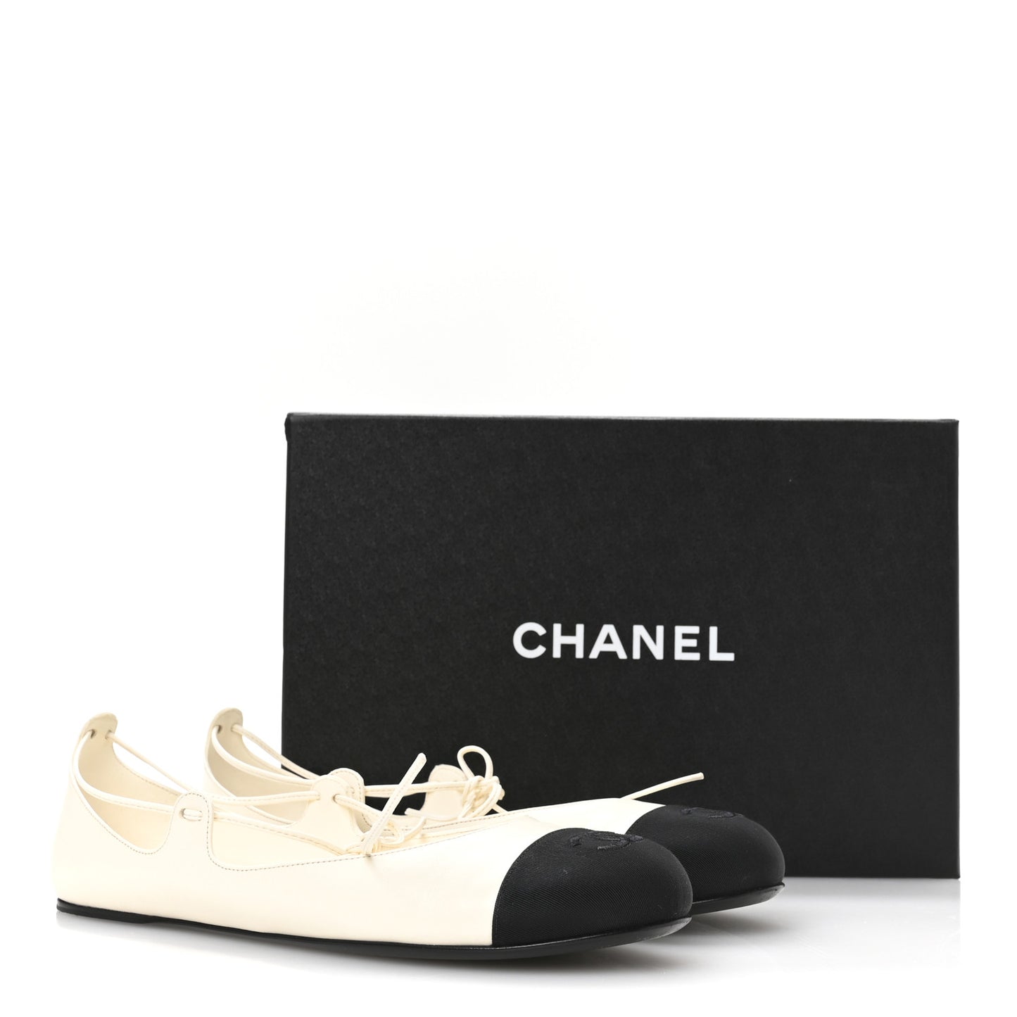 Lambskin Grosgrain Mary Jane Flats 39.5 Ivory Black