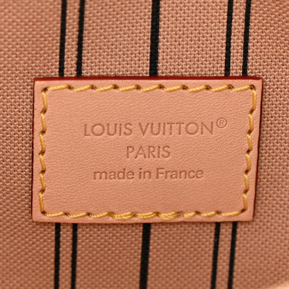 Louis Vuitton Monogram Hang On 6 of 9