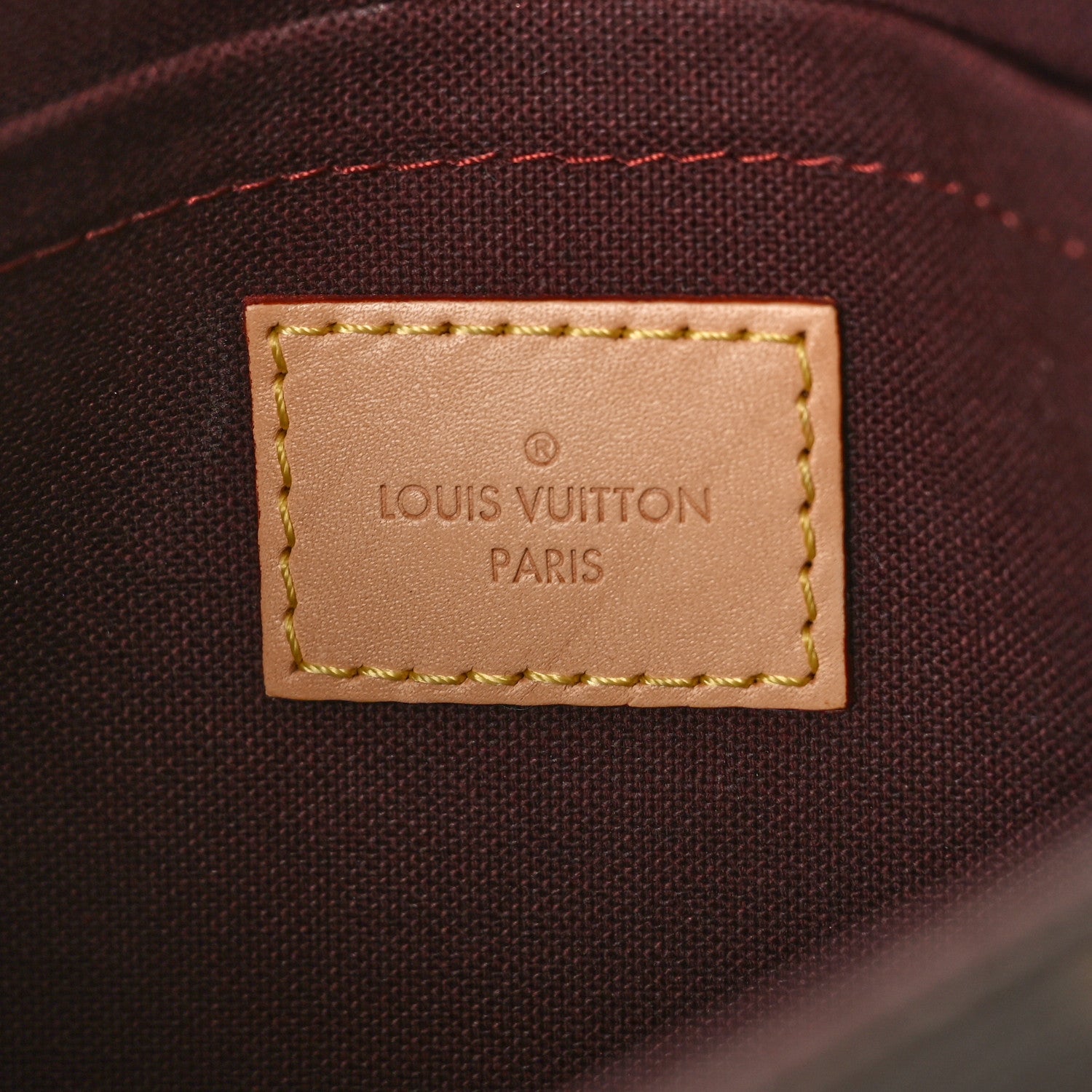 Louis Vuitton Monogram Favorite PM 6 of 9