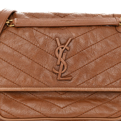 Saint Laurent Crinkled Calfskin Matelasse Monogram Medium Niki Chain Satchel Light Caramel 8 of 10