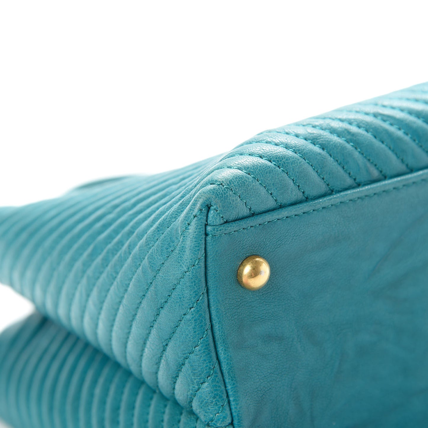 Wrinkled Lambskin Chevron Quilted Surpique Tote Green