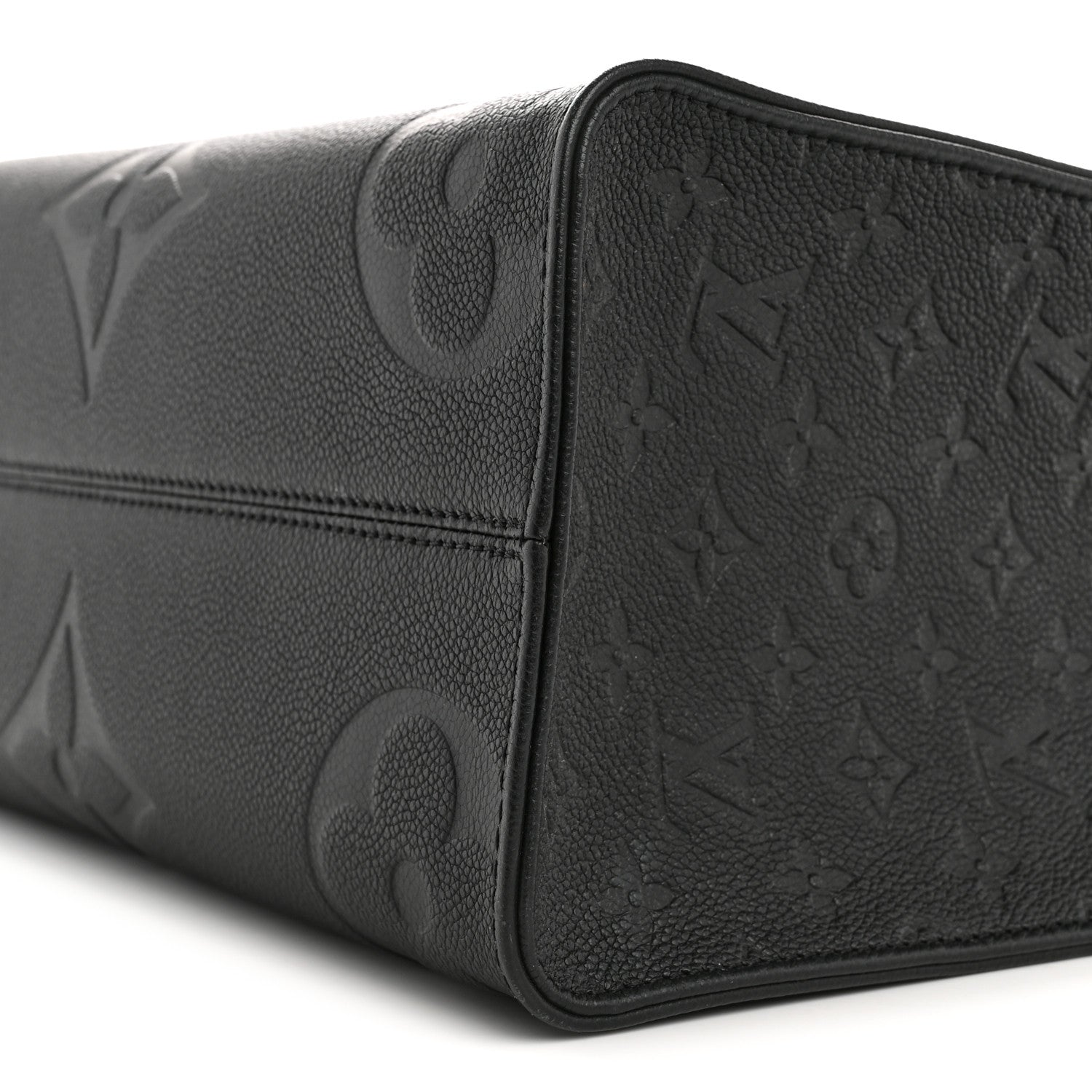 Louis Vuitton Empreinte Monogram Giant Onthego MM Black 9 of 12