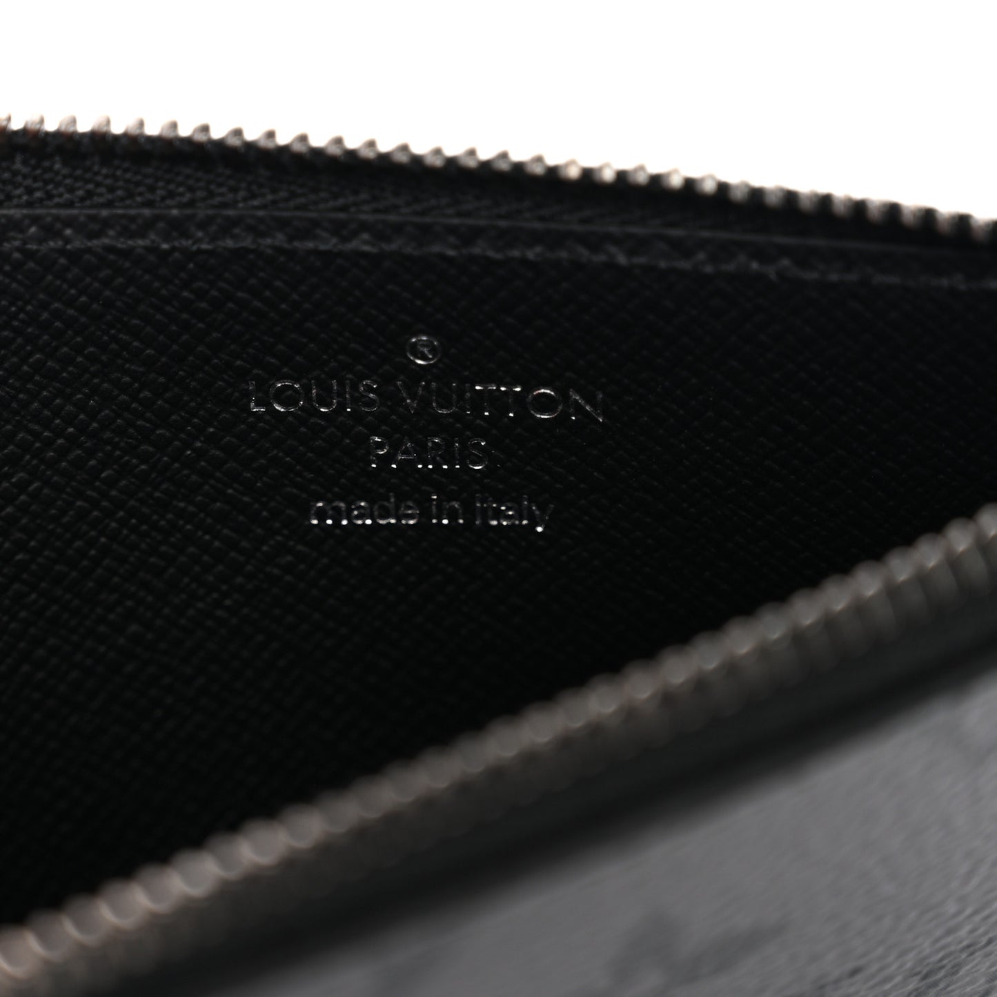 Reverse Monogram Eclipse Taiga Coin Card Holder