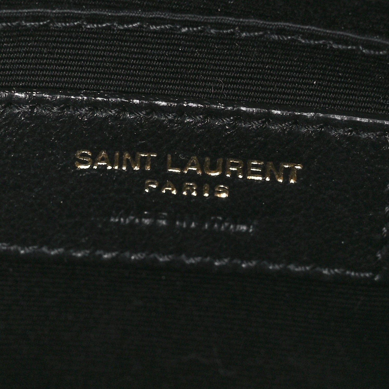 Saint Laurent Grain De Poudre Matelasse Chevron Quilted Round Vinyle Camera Bag Black 6 of 12