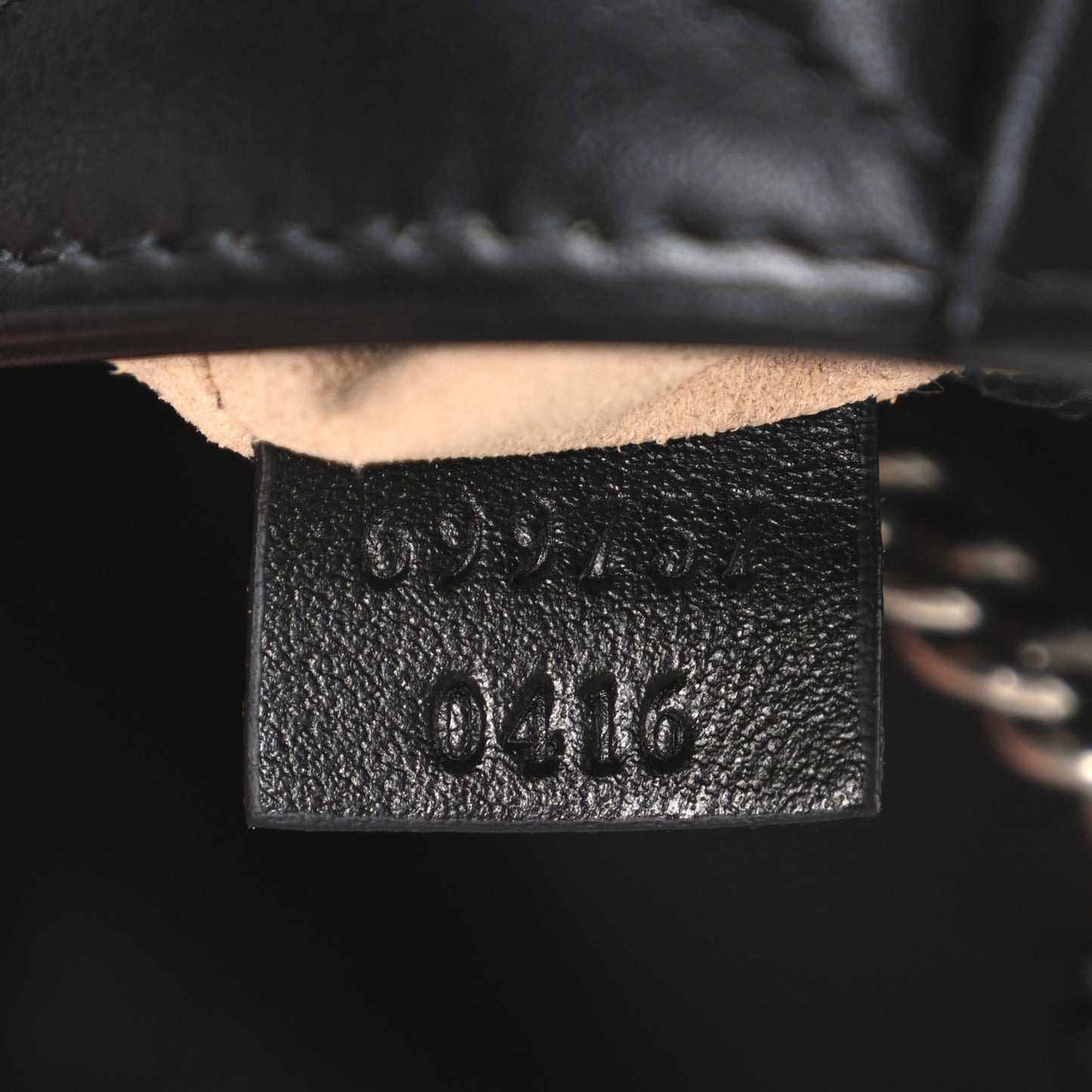 Calfskin Matelasse Monochrome GG Marmont Chain Belt Bag Black