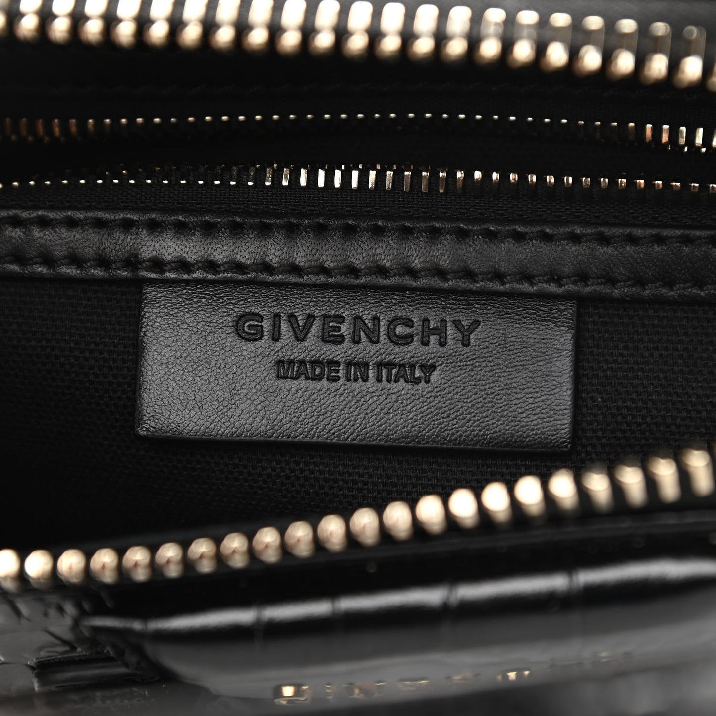 Calfskin Crocodile Embossed Mini Antigona Black