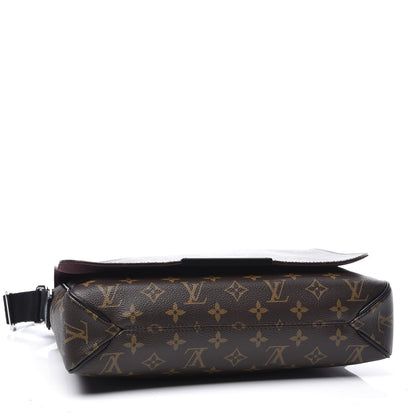 Louis Vuitton Monogram Macassar District MM 3 of 9