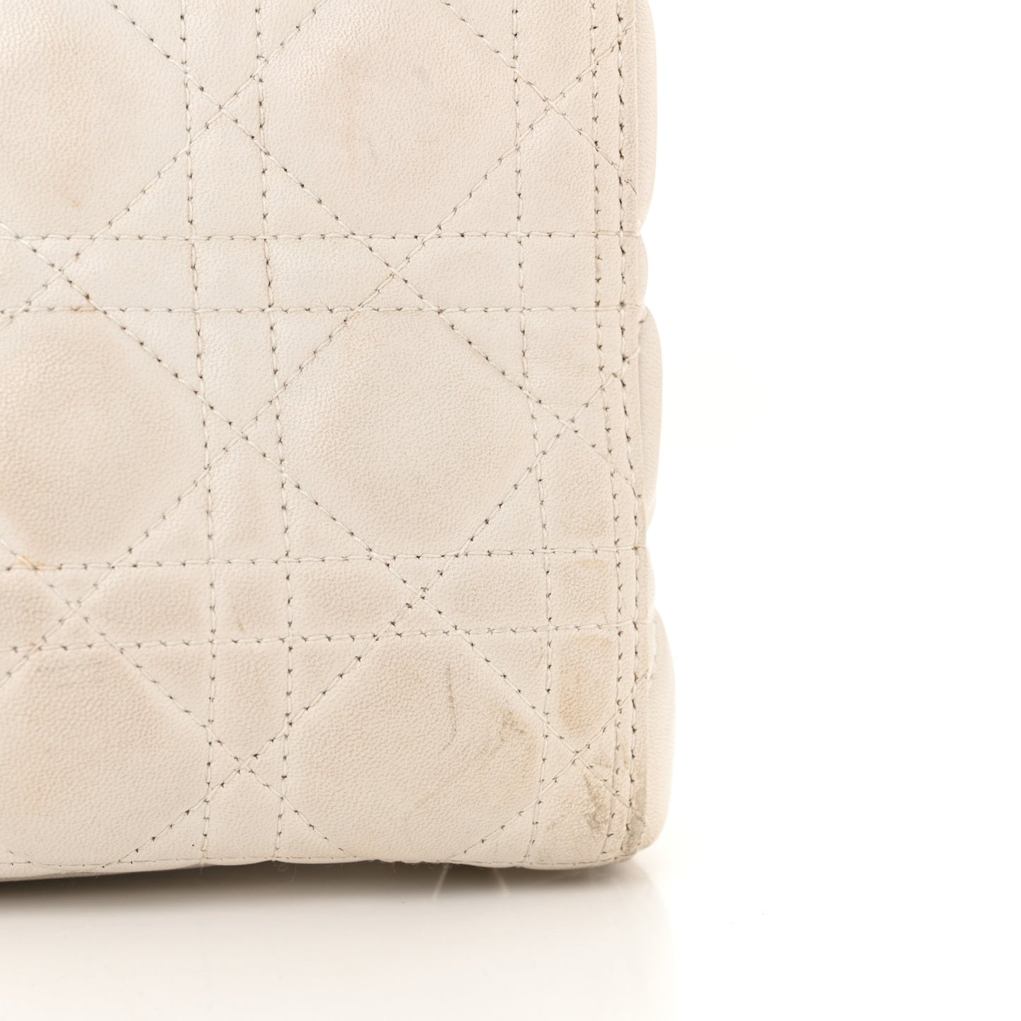 Lambskin Cannage Large Lady Dior White