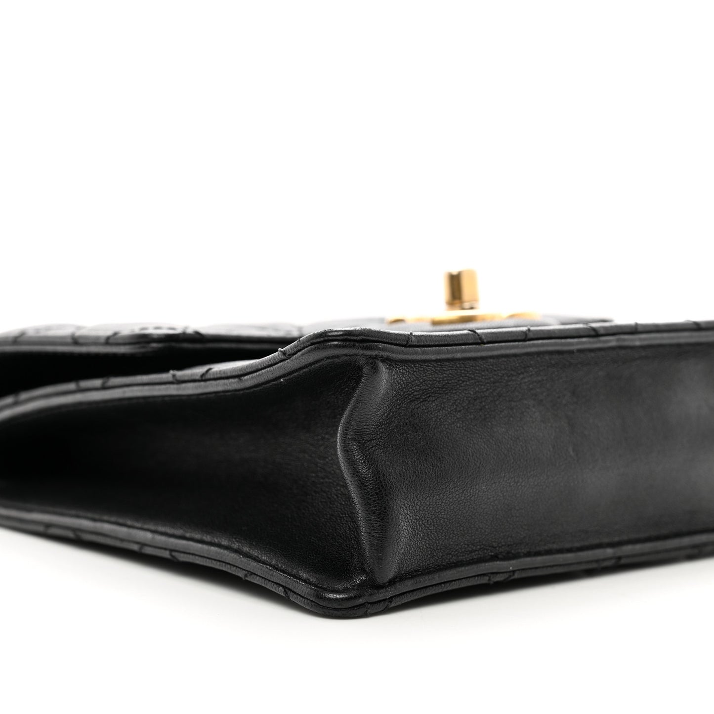 Lambskin Quilted Chic Pearls Flap Black