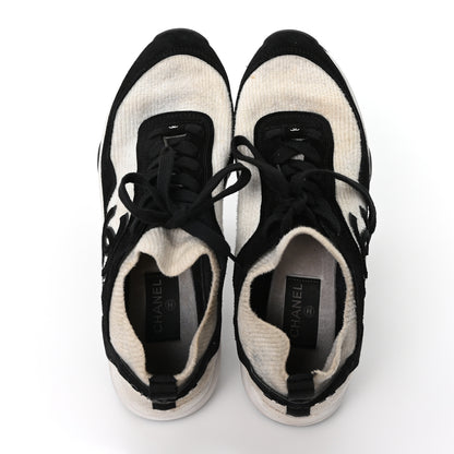Chanel Knit Fabric Suede Calfskin Womens CC Sneakers  41 White Black 2 of 8