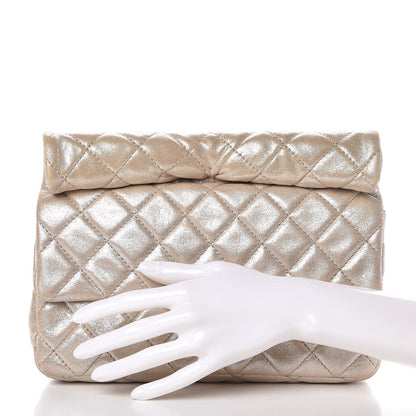Chanel Iridescent Calfskin Quilted Large Roll 2.55 Reissue Clutch Light Gold 2 of 8