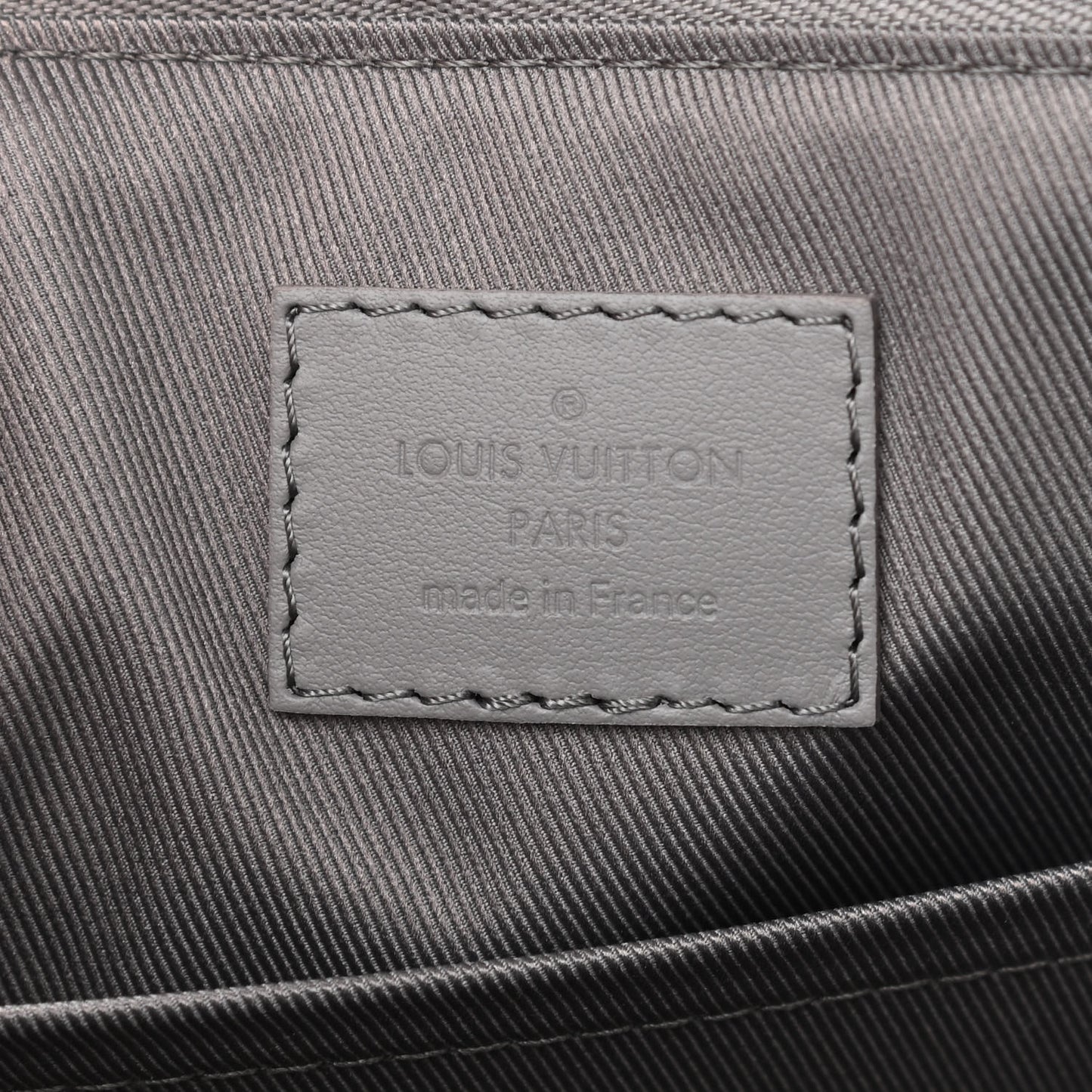 Grained Calfskin Aerogram City Keepall Gris