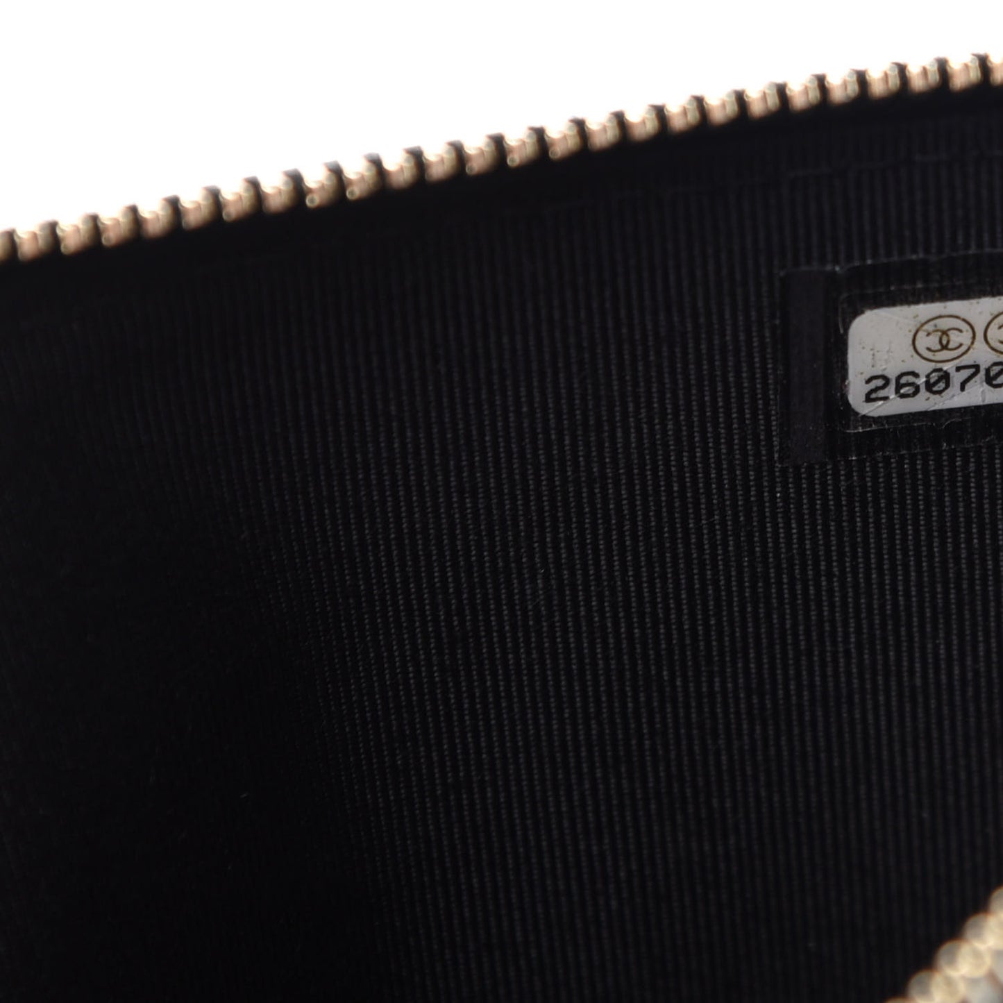 Caviar Quilted Classic Zip Boy Pouch Black