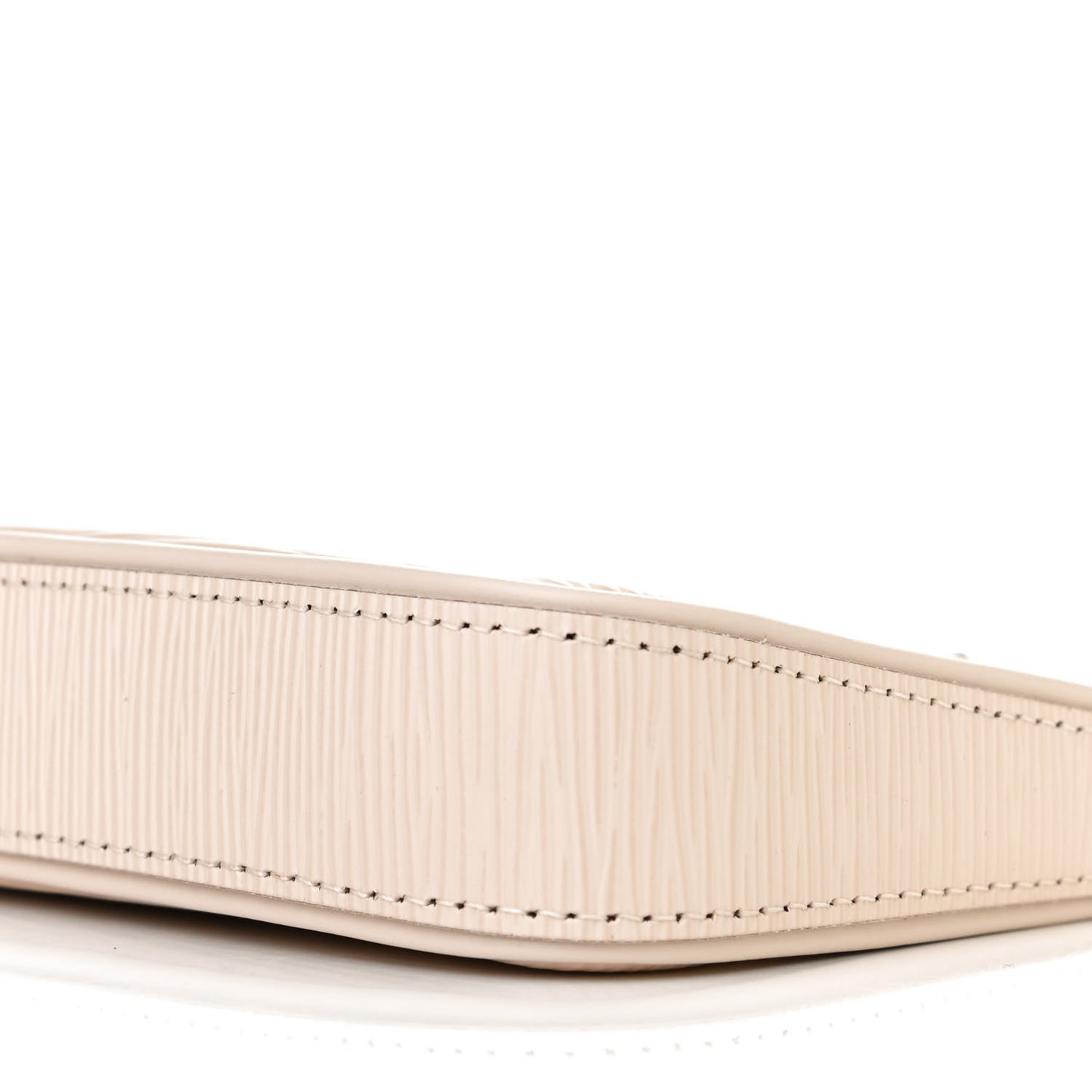 Epi Logo Easy Pouch On Strap Quartz