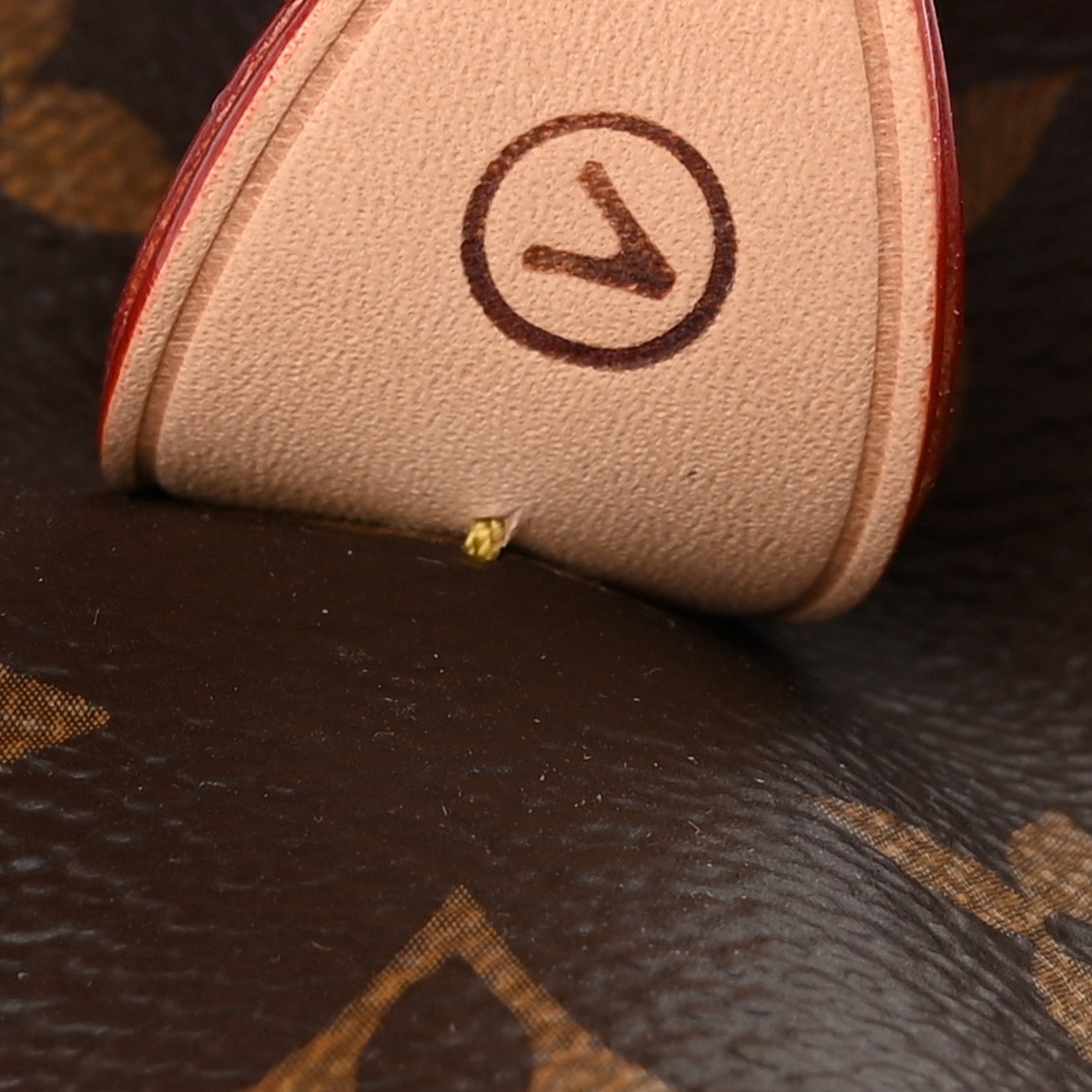 Louis Vuitton Monogram Speedy Bandouliere 20 10 of 10