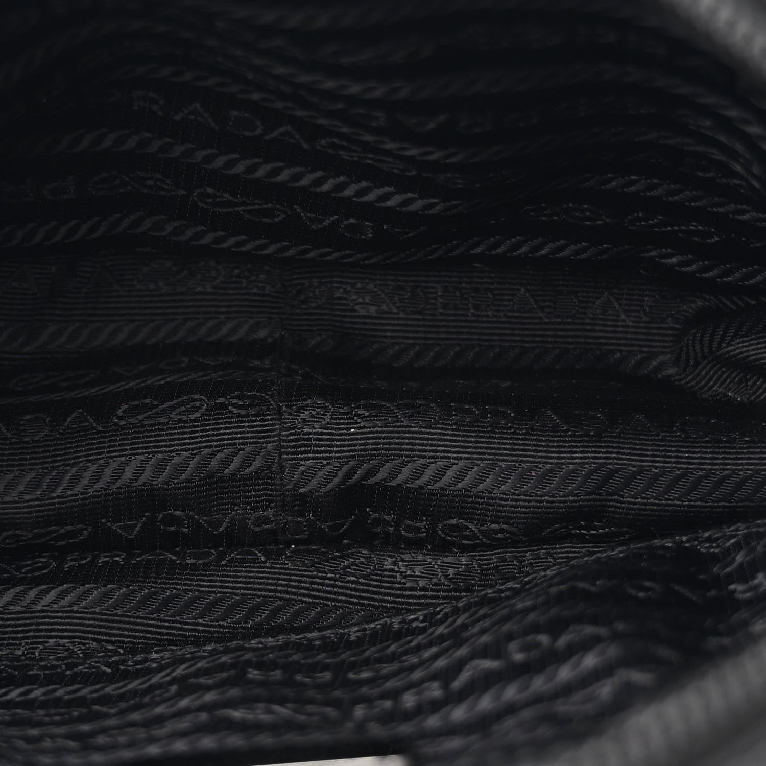 Prada Tessuto Nylon Saffiano Re-Edition 2005 Camera Shoulder Bag Black 5 of 11