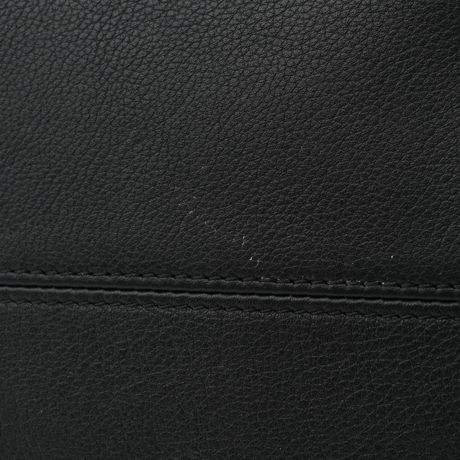 Louis Vuitton Grained Calfskin Low Key Hobo MM Black 12 of 12