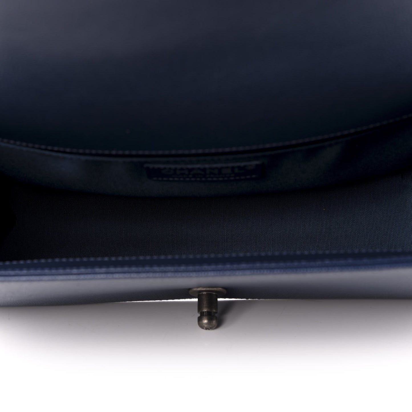 Caviar Quilted Medium Boy Flap Dark Blue