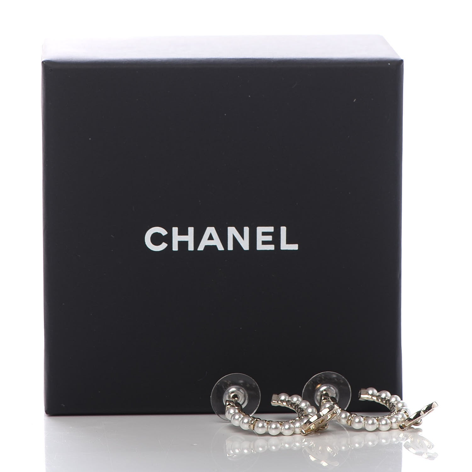 Chanel Pearl Charms CC Hoop Earrings Gold 4 of 4
