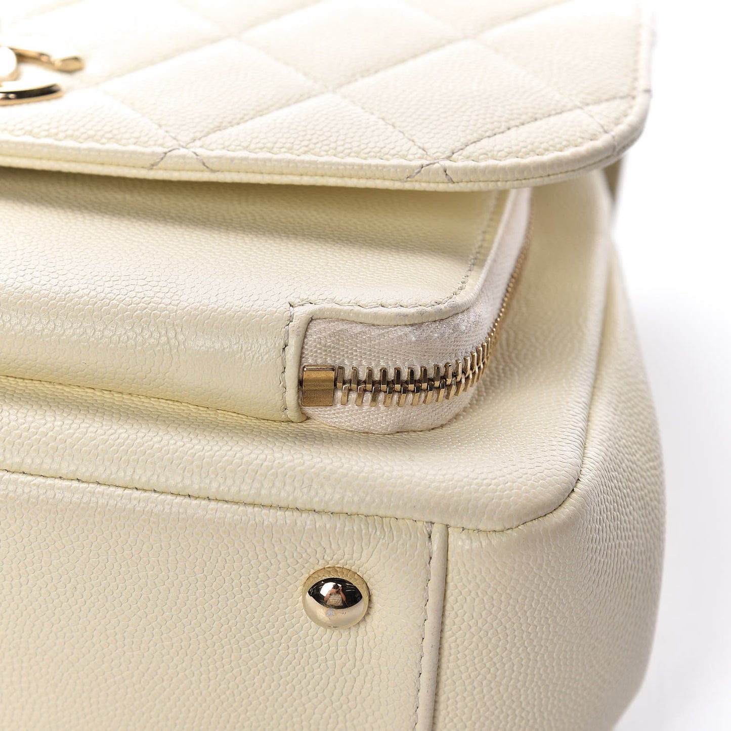 Caviar Quilted Medium Business Affinity Flap Ivory