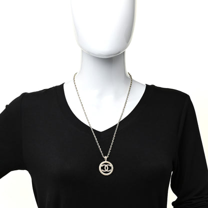 Chanel Pearl CC Round Pendant Necklace Gold 2 of 5