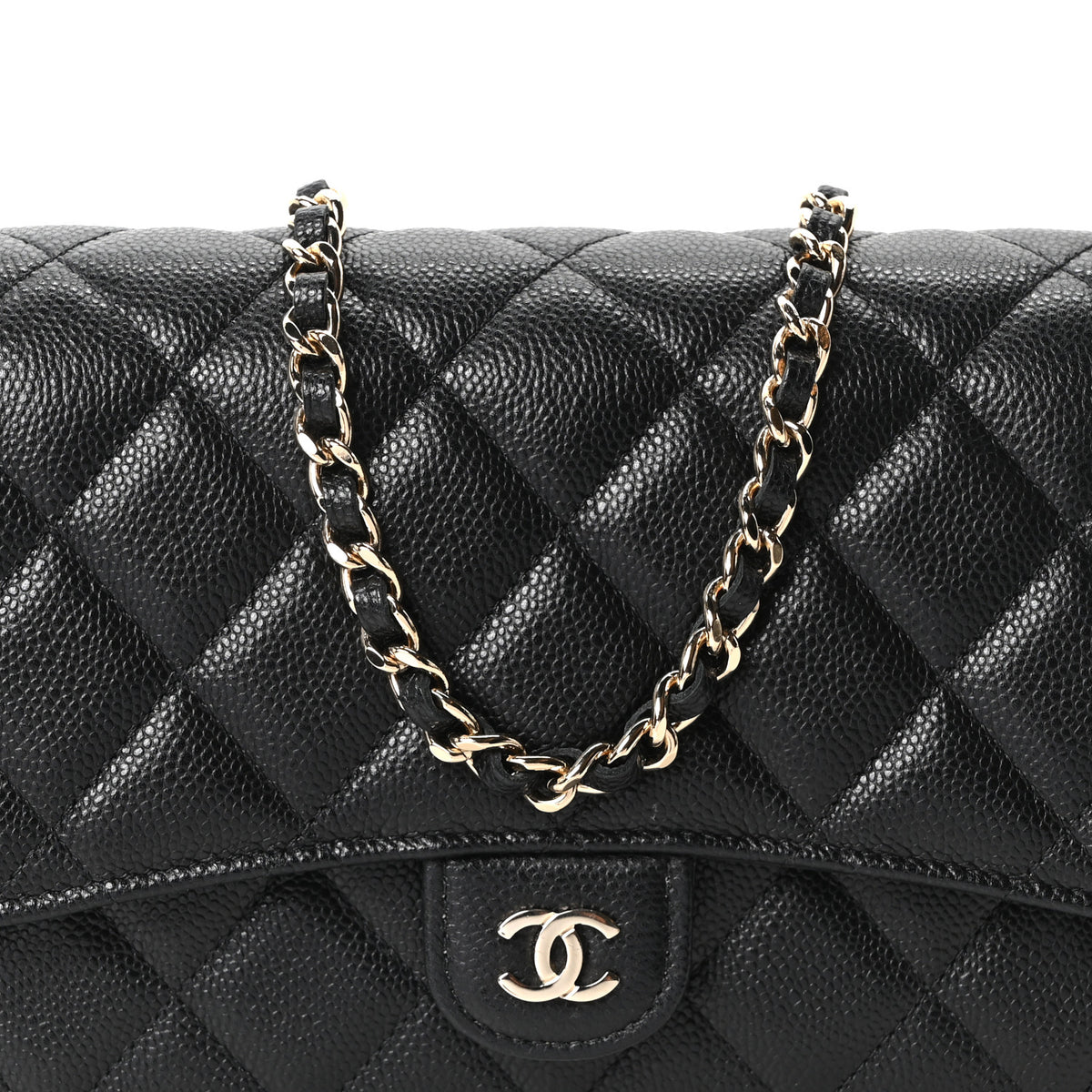 Caviar Quilted Compact Wallet On Chain WOC  Black