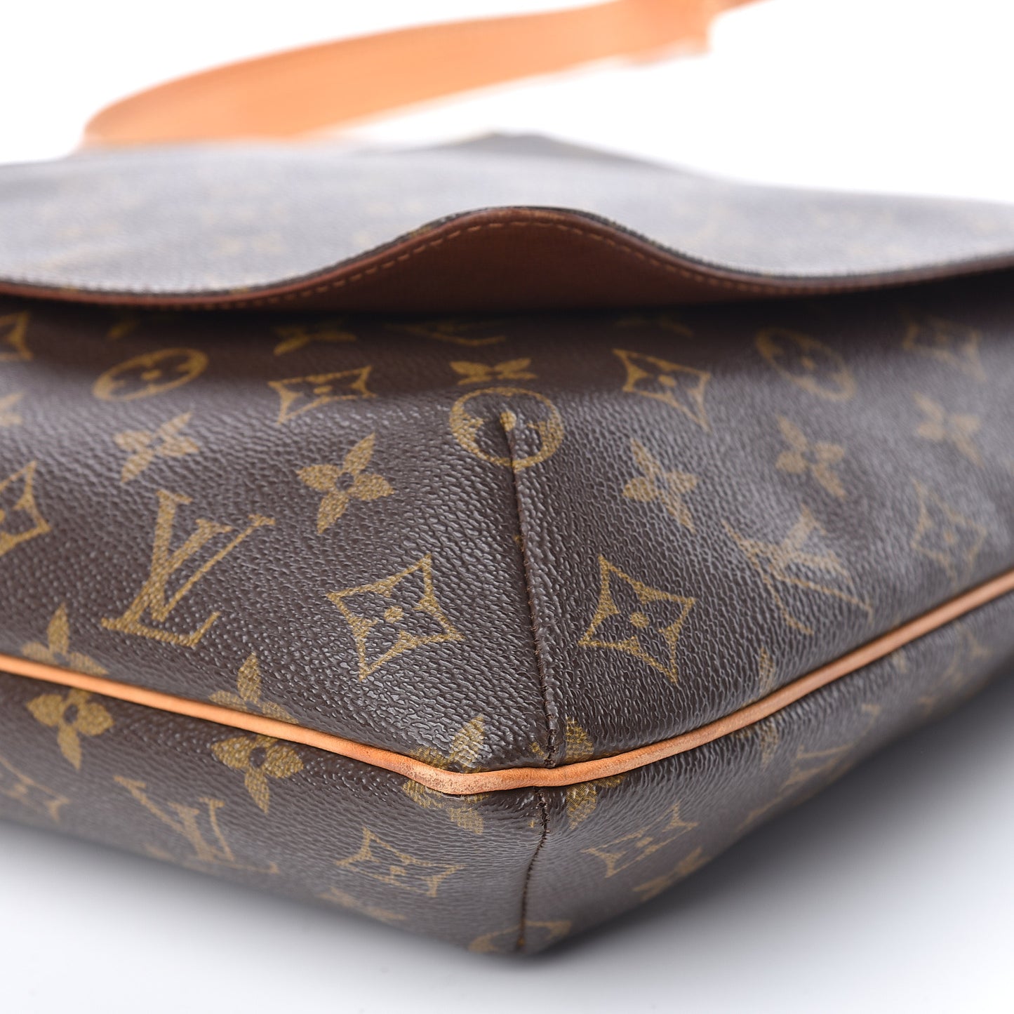 Monogram Musette GM