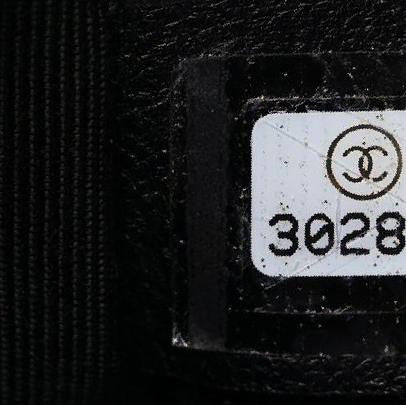 Chanel Tweed Quilted Medium Chanel 19 Flap Black White 7 of 10