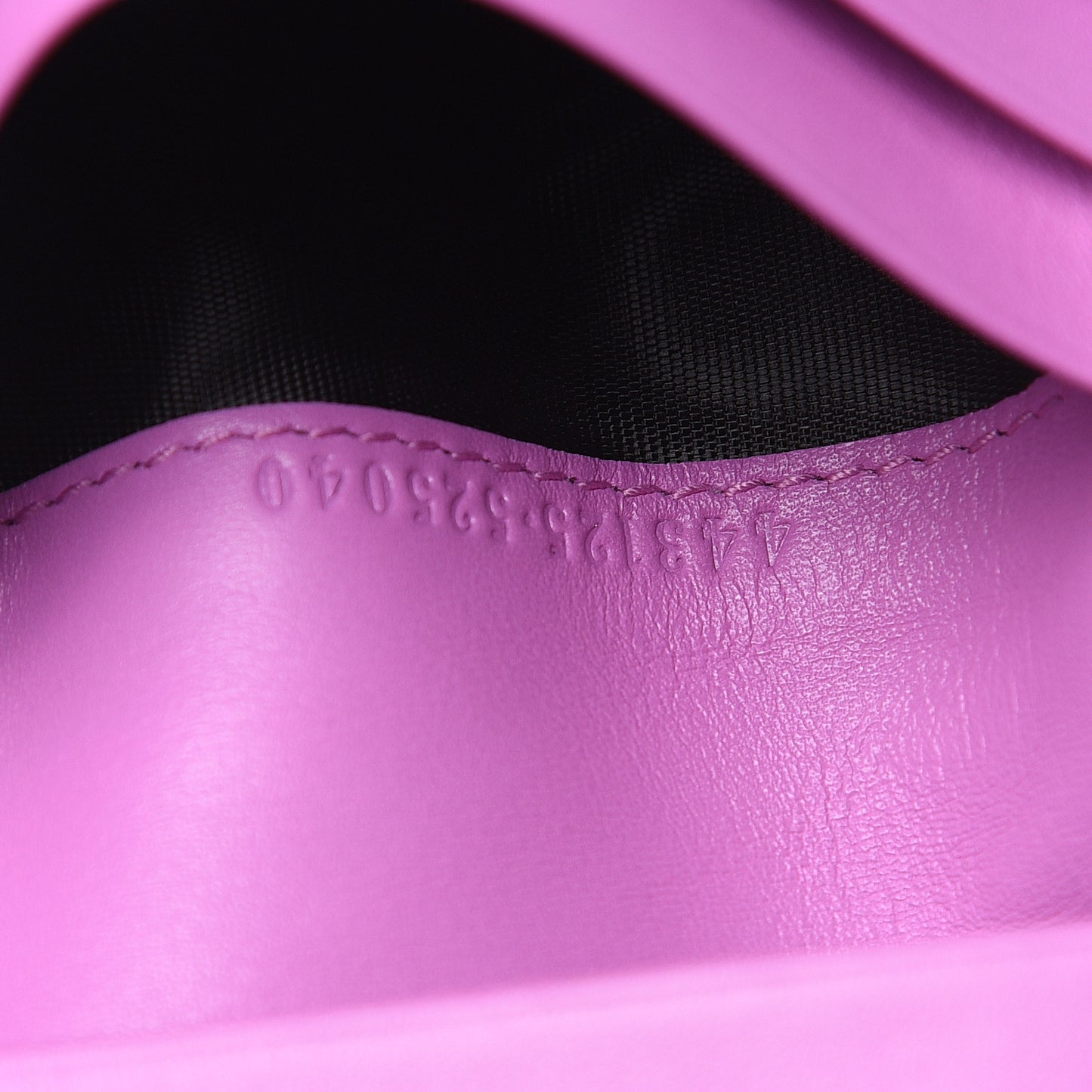 Calfskin Matelasse GG Marmont Card Case Candy Mousse