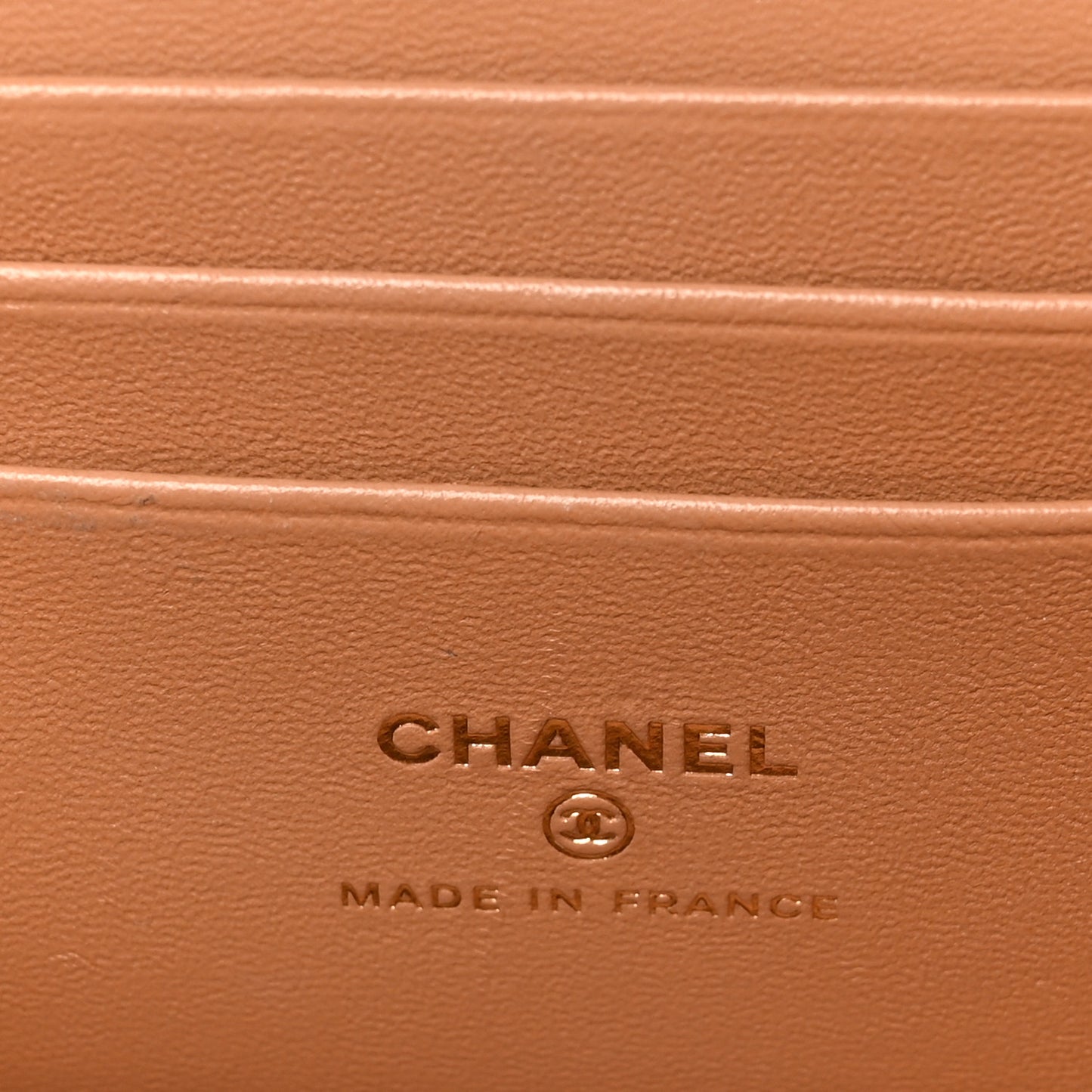 Lambskin Quilted Small Top Handle Vanity Case With Chain Beige