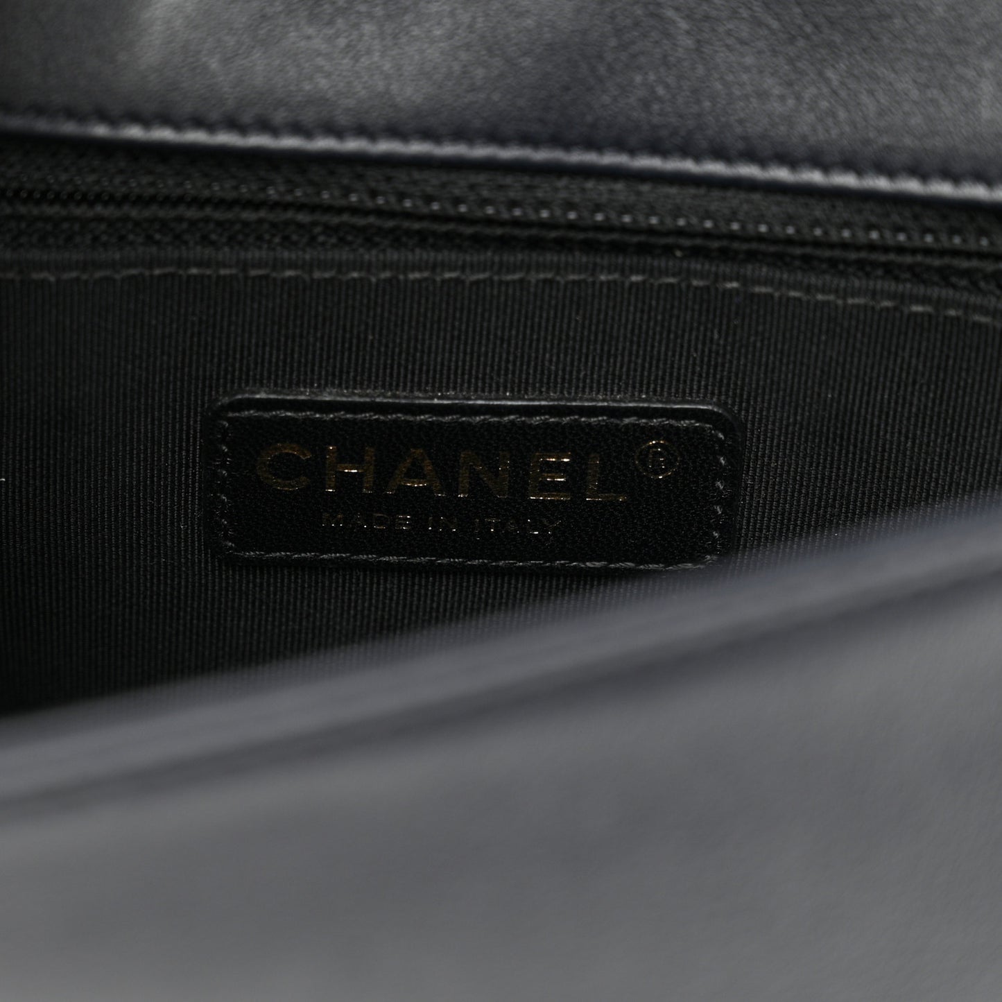 Lambskin Quilted Medium Graphic Flap Navy Black