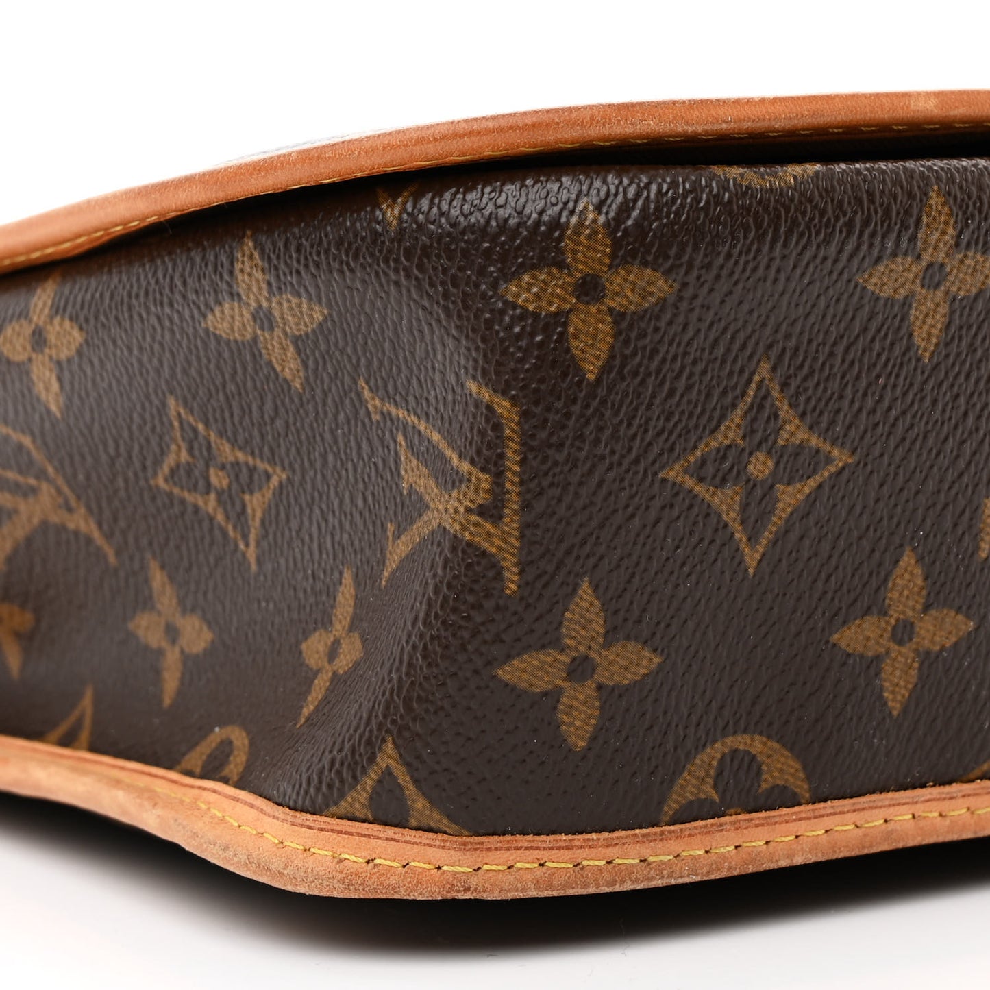 Monogram Bosphore PM Messenger