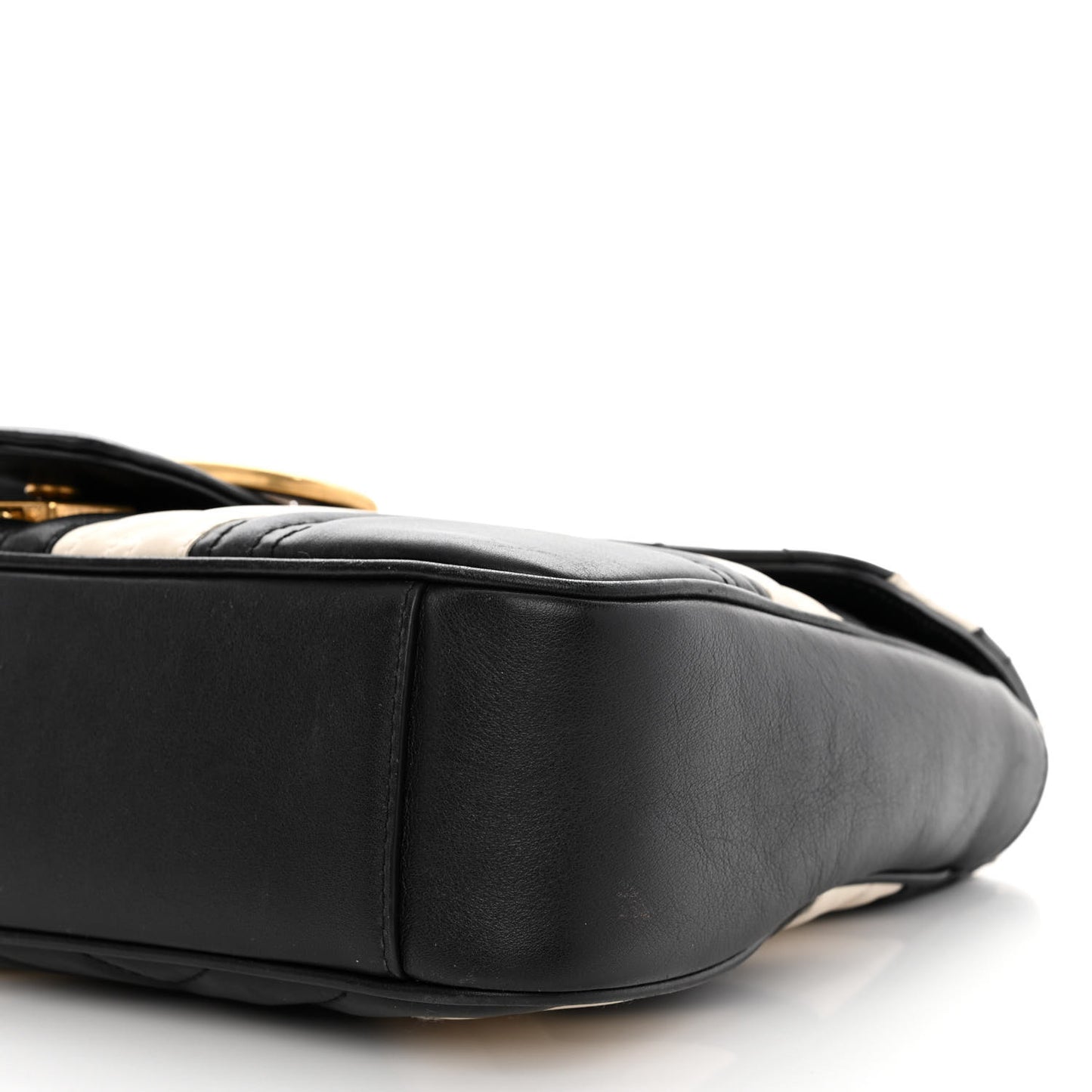 Calfskin Matelasse Medium GG Marmont Shoulder Bag Black White